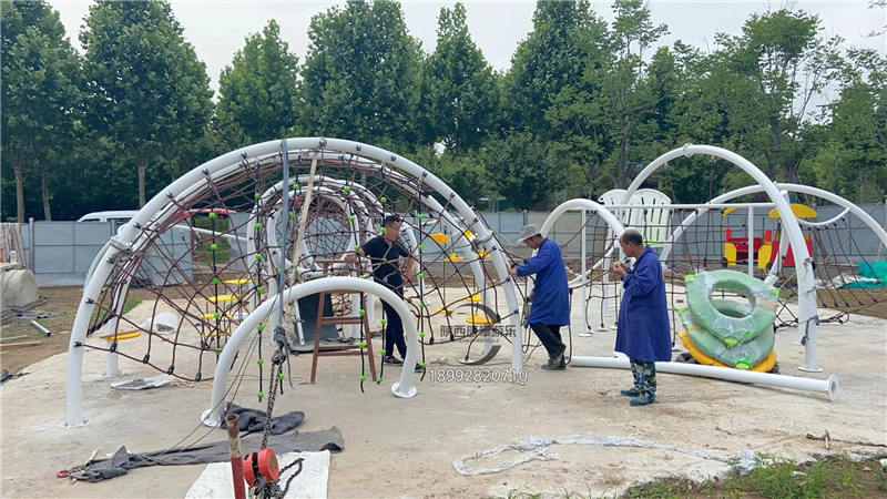 陜西咸陽(yáng)灃河森林公園戶外兒童游樂設(shè)備案例