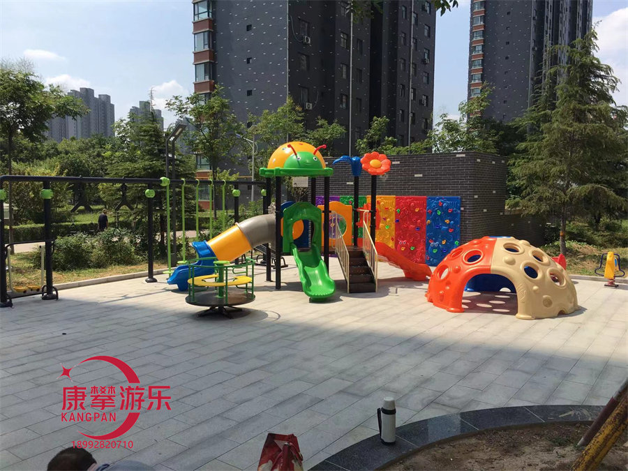 渭南韓城小區(qū)戶(hù)外兒童滑梯游樂(lè)設(shè)施案例