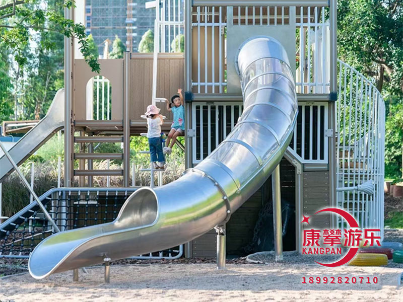 不銹鋼滑梯有哪些優(yōu)勢 不銹鋼滑梯有哪些優(yōu)勢