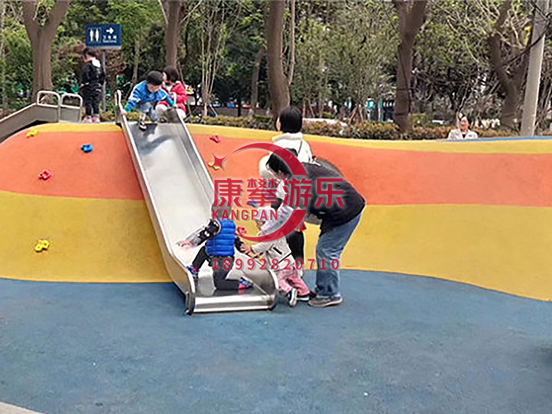 口袋公園安裝的無動(dòng)力游樂設(shè)備微地形游樂設(shè)備