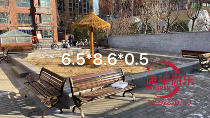 兒童游樂(lè)設(shè)施