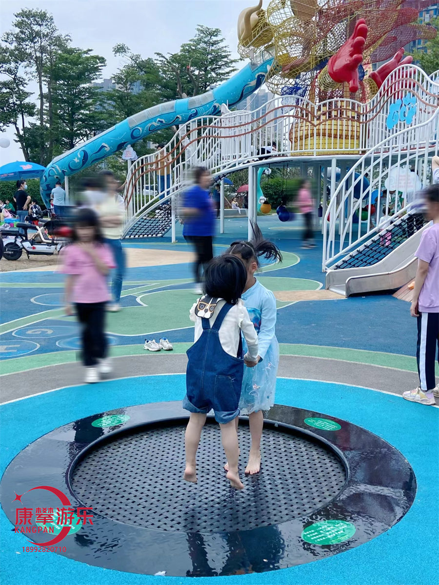 地埋蹦床 地埋蹦床
