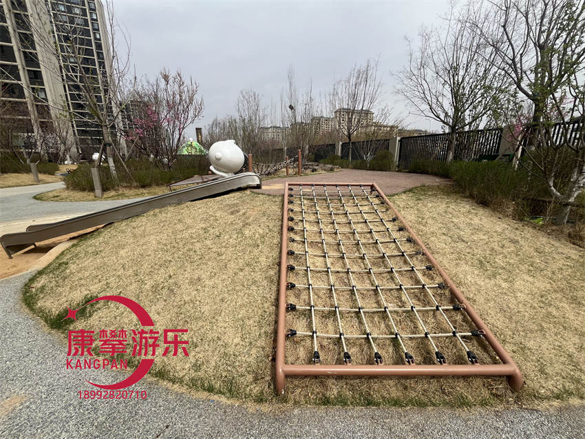 攀爬設(shè)施 攀爬設(shè)施